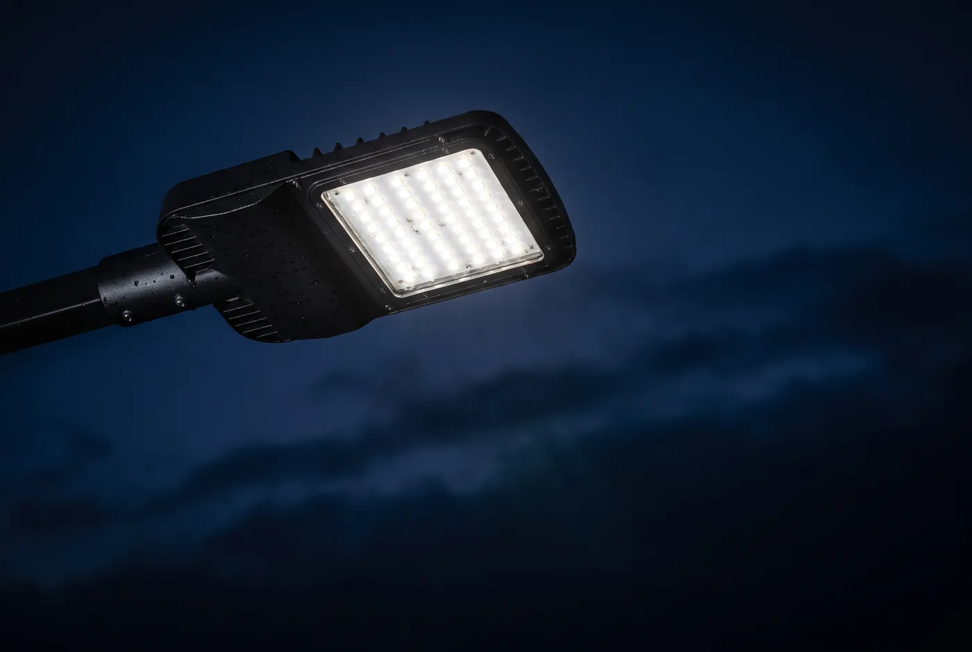LED area light fixture